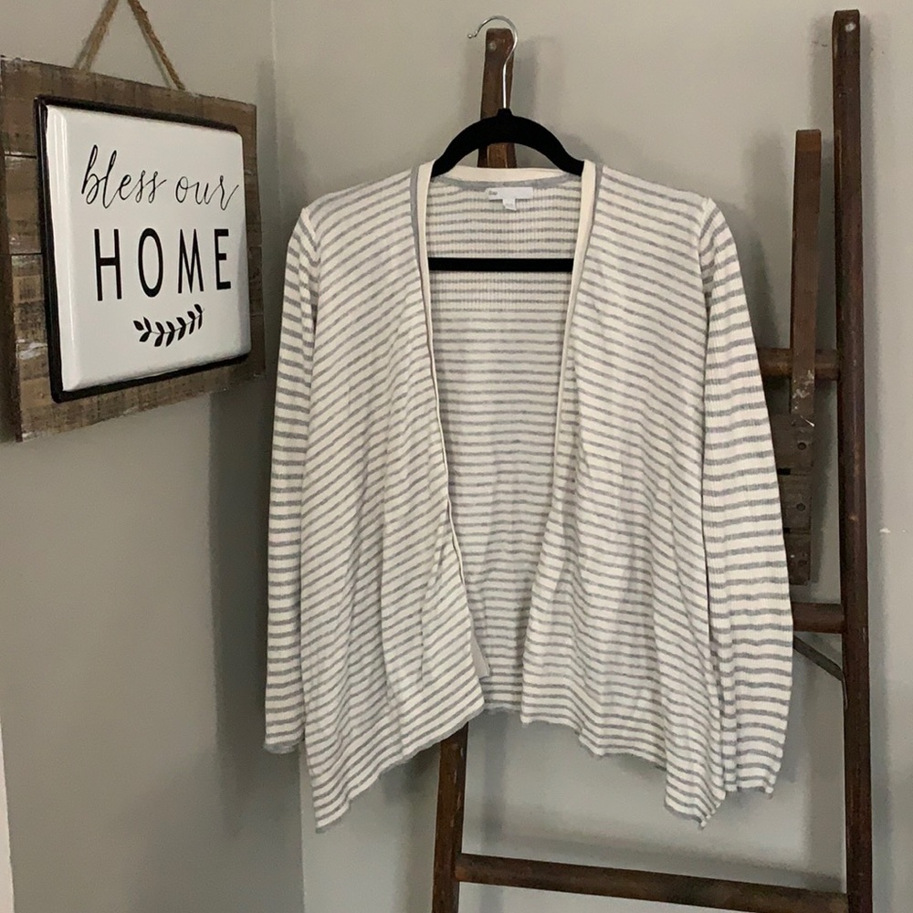 Gap cardigan